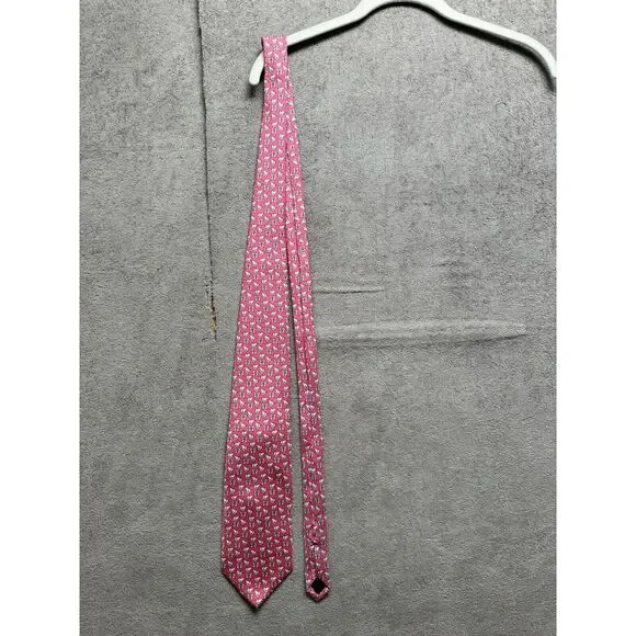 Vineyard Vines Wildlife Conservation Butterfly Print 100% Silk‎ Neck Tie Pink